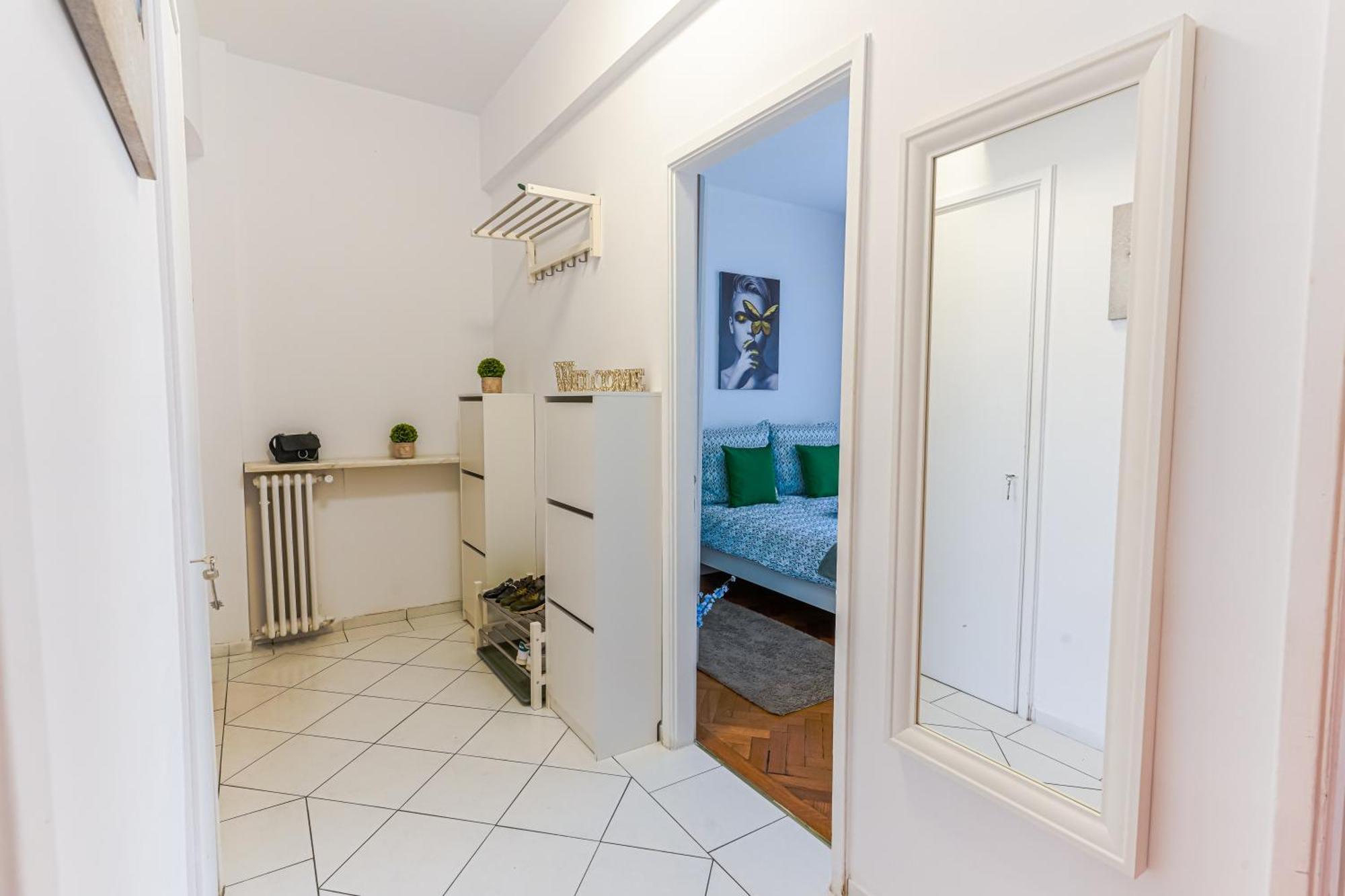 Ultracentral Golden Gatehouse 3 Bdrm Bucharest Exterior photo